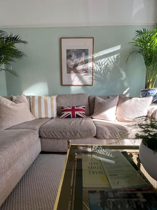 2025 Award Winner Liverpool Strawberry House - 3 Bedrooms מראה חיצוני תמונה