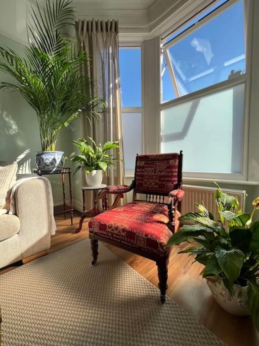 2025 Award Winner Liverpool Strawberry House - 3 Bedrooms מראה חיצוני תמונה